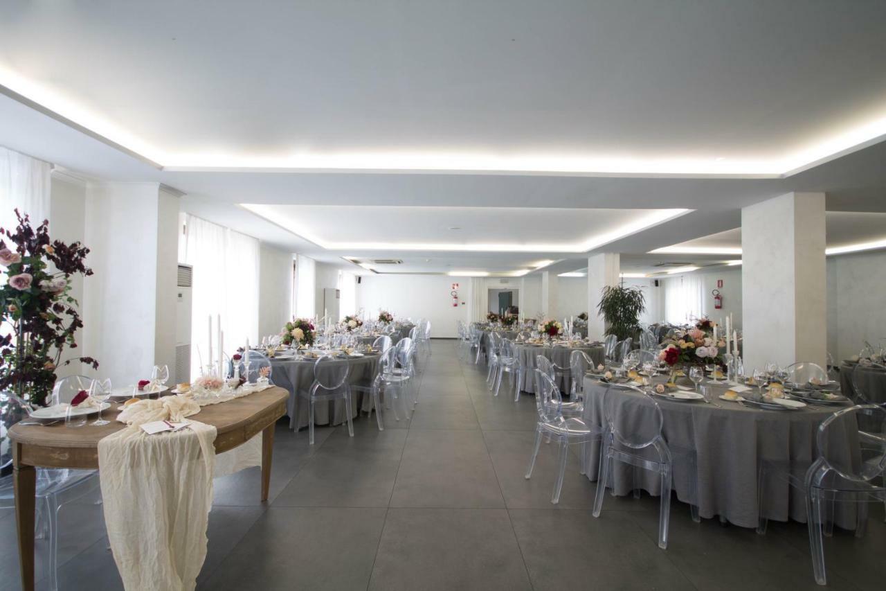 Sport Village Hotel & Spa Castel Di Sangro Exterior photo